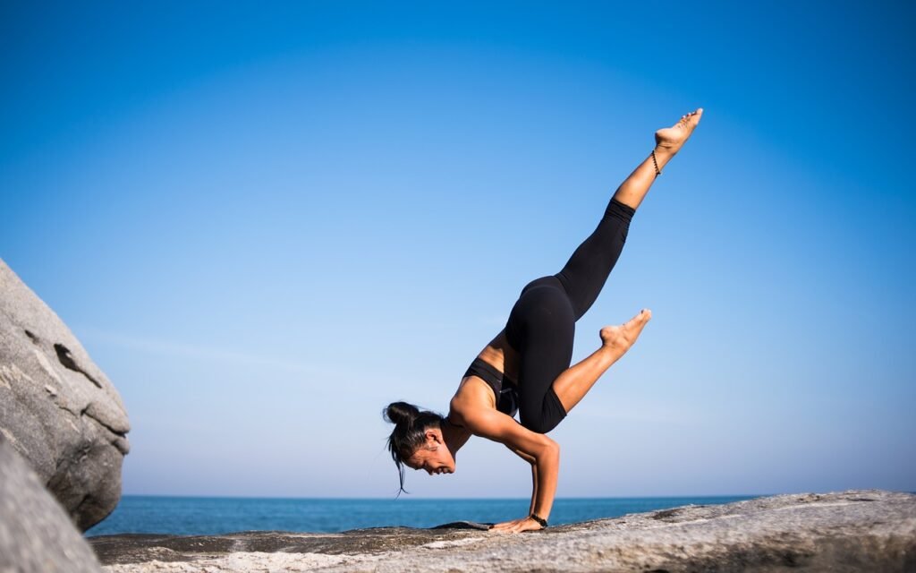 Do Online Yoga Platforms Offer Nutrition Advice?